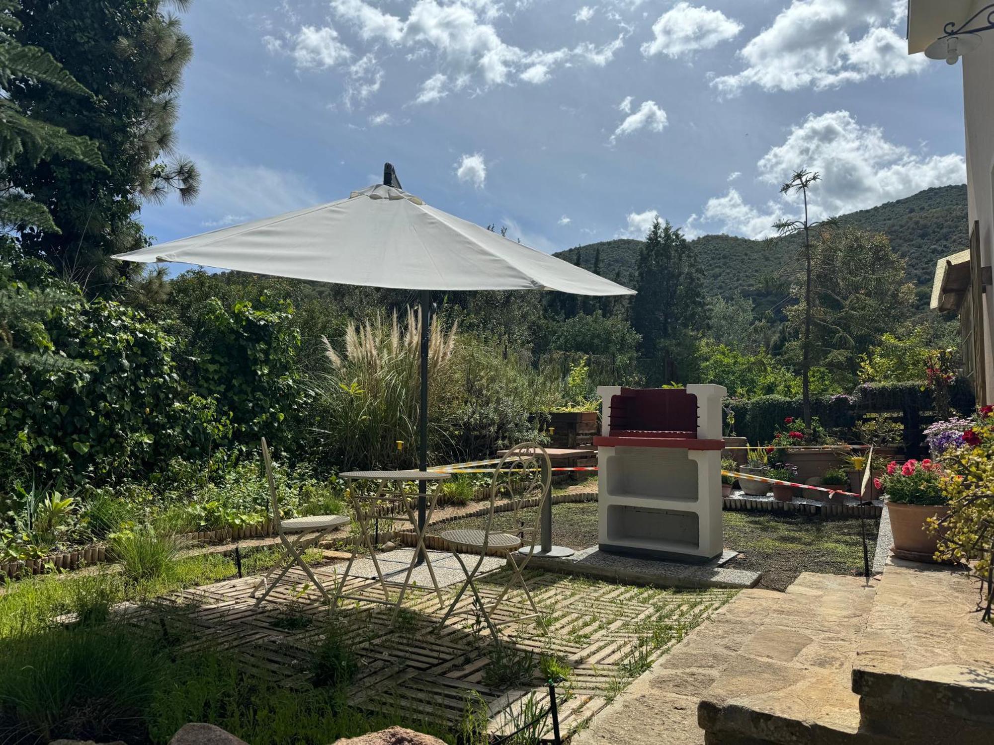 Villa Dei Fiori - Casa Vacanza Capoterra Exteriör bild
