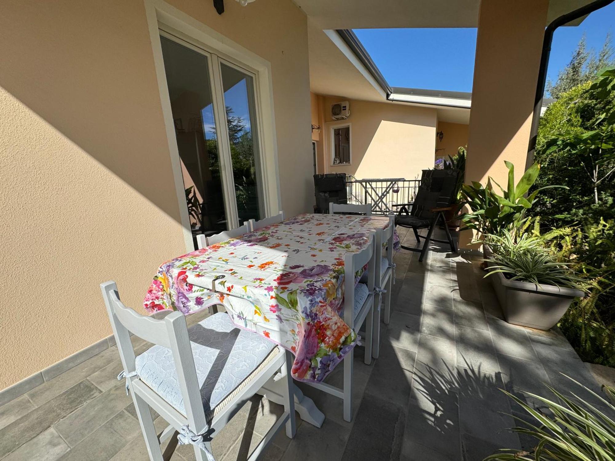 Villa Dei Fiori - Casa Vacanza Capoterra Exteriör bild